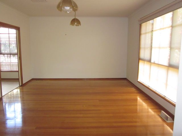 2/24 Glebe Avenue, CHELTENHAM, VIC 3192