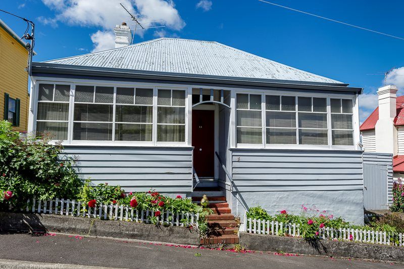 11 Devonshire Square, WEST HOBART TAS 7000