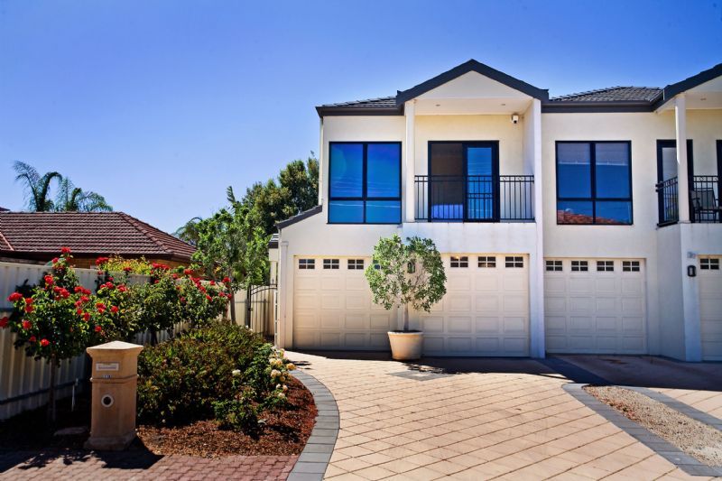 11A Sandison Terrace, GLENELG NORTH SA 5045