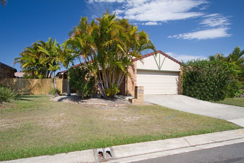 7 Pascali Court, VARSITY LAKES, QLD 4227