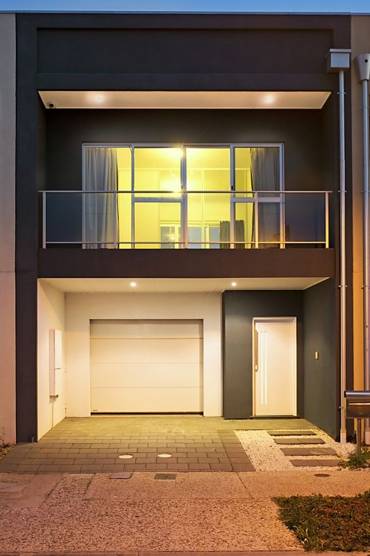 6 Mackenzie Circuit, MAWSON LAKES SA 5095