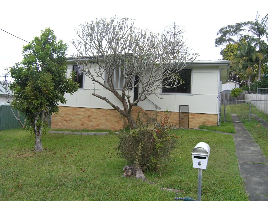 4 Cary Crescent, SPRINGFIELD NSW 2250