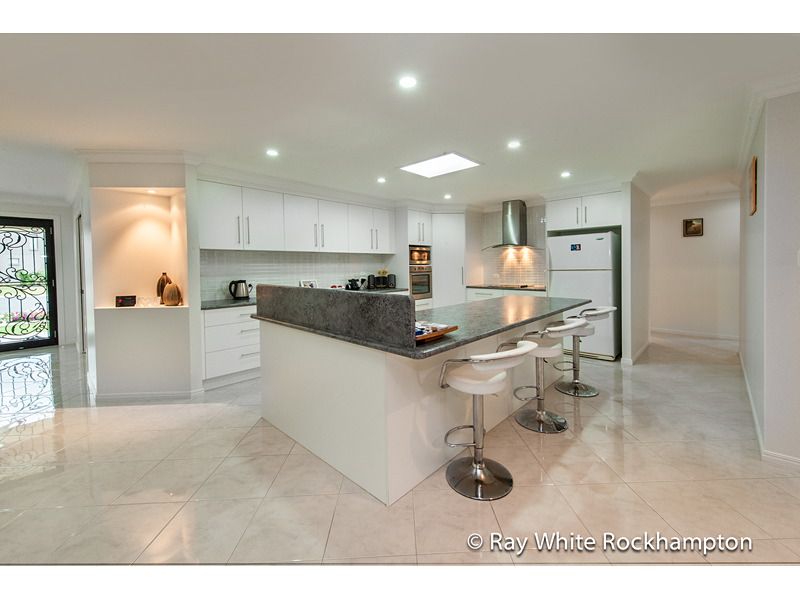 11 Red Penda Court, NORMAN GARDENS, QLD 4701