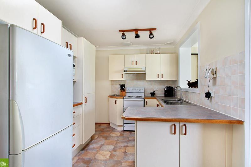 4 Acacia Street, ALBION PARK RAIL, NSW 2527