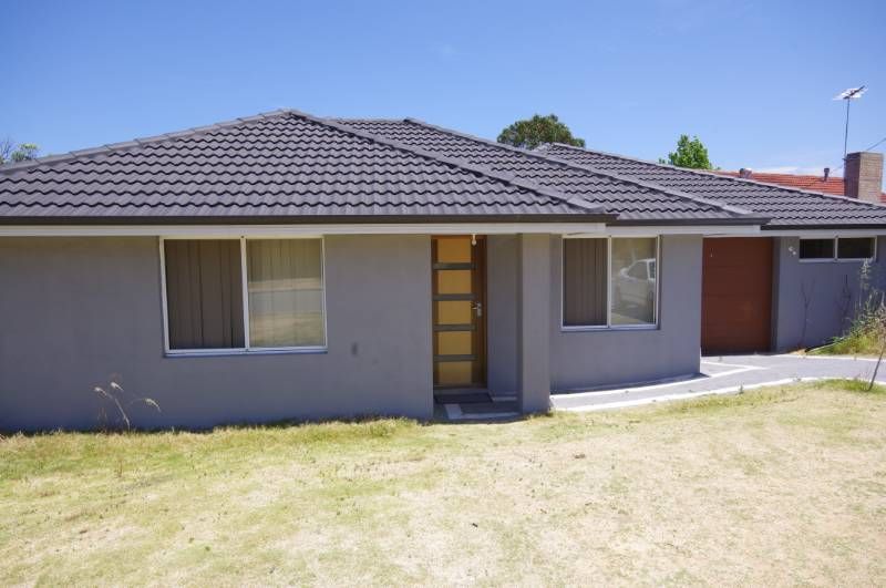 5b Mentone Road, BALGA WA 6061