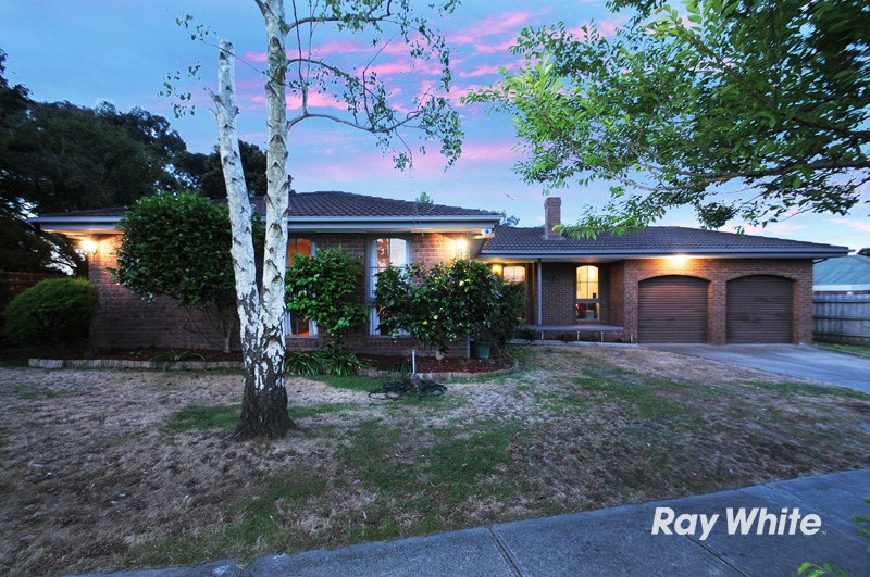 25 Lesdon Avenue, CRANBOURNE, VIC 3977