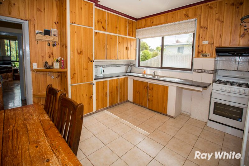 68 Railway Avenue, TYNONG, VIC 3813