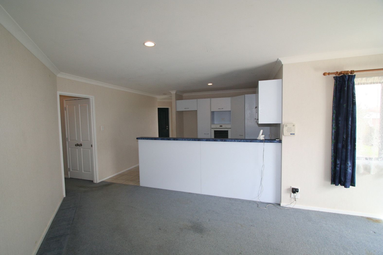 TUAKAU, Franklin