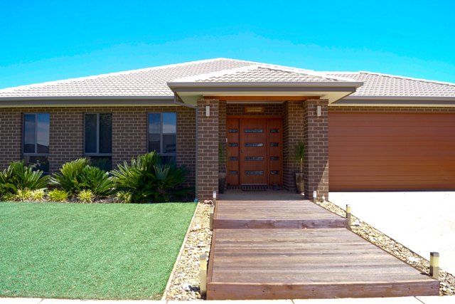 13 Antrim Court, MOAMA NSW 2731