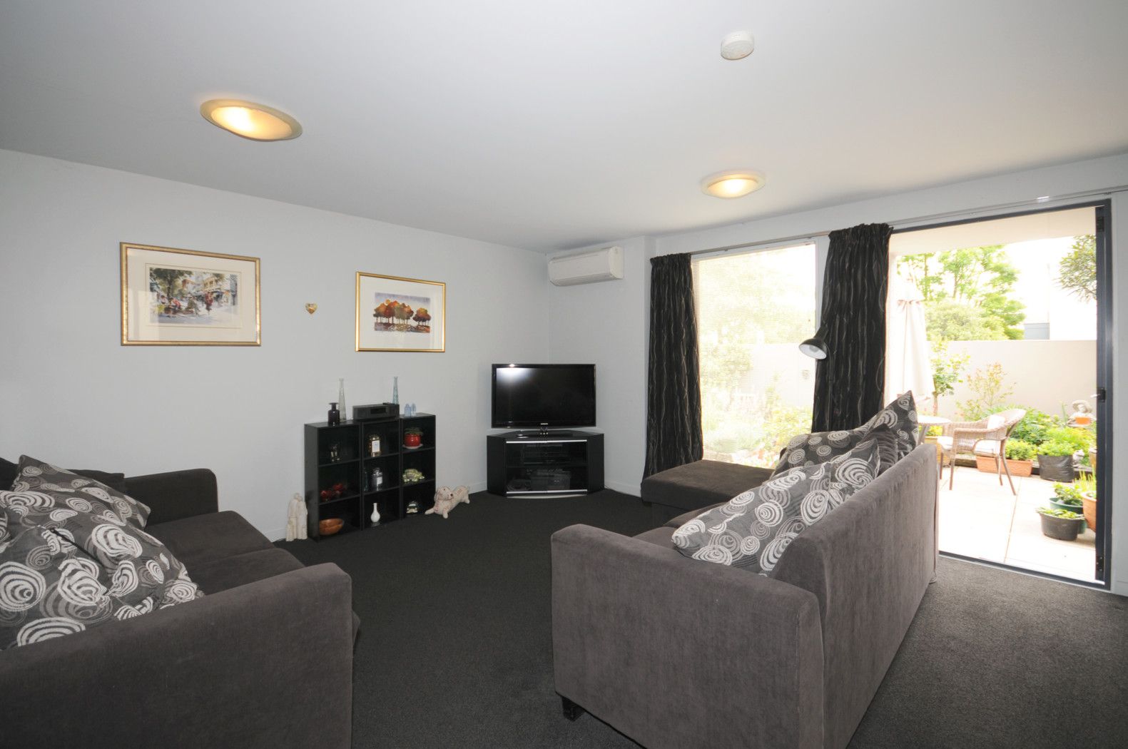 2 Oakford Close, Riccarton, Christchurch City