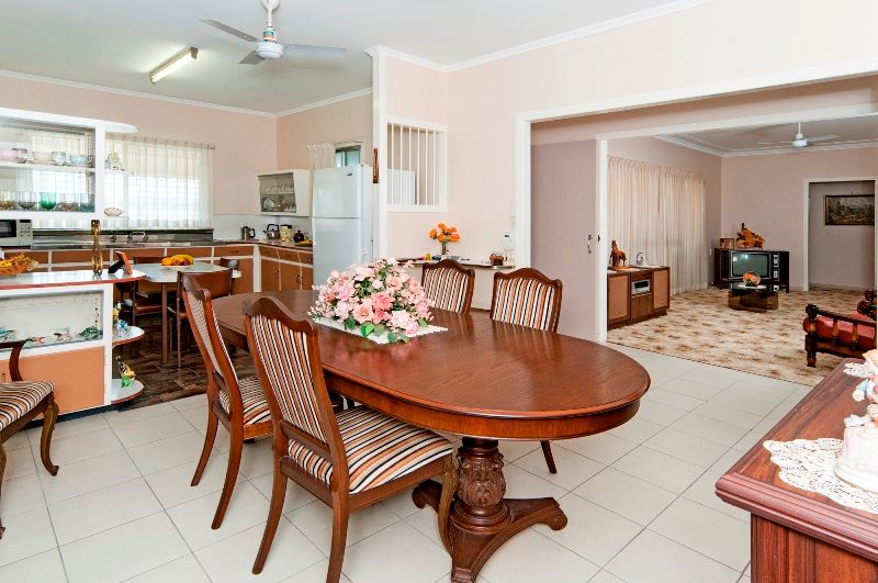 17 Kiah Street, EASTERN HEIGHTS, QLD 4305