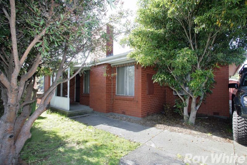 19 Adele Avenue, FERNTREE GULLY, VIC 3156