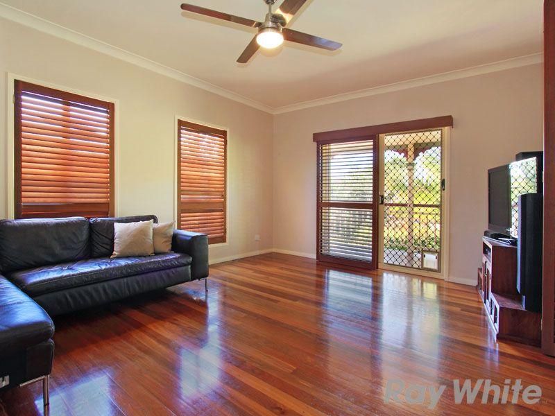 3 Redford Crescent, MCDOWALL, QLD 4053