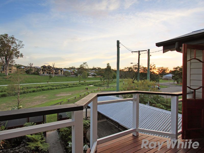 8 Johnston Street, GORDON PARK, QLD 4031
