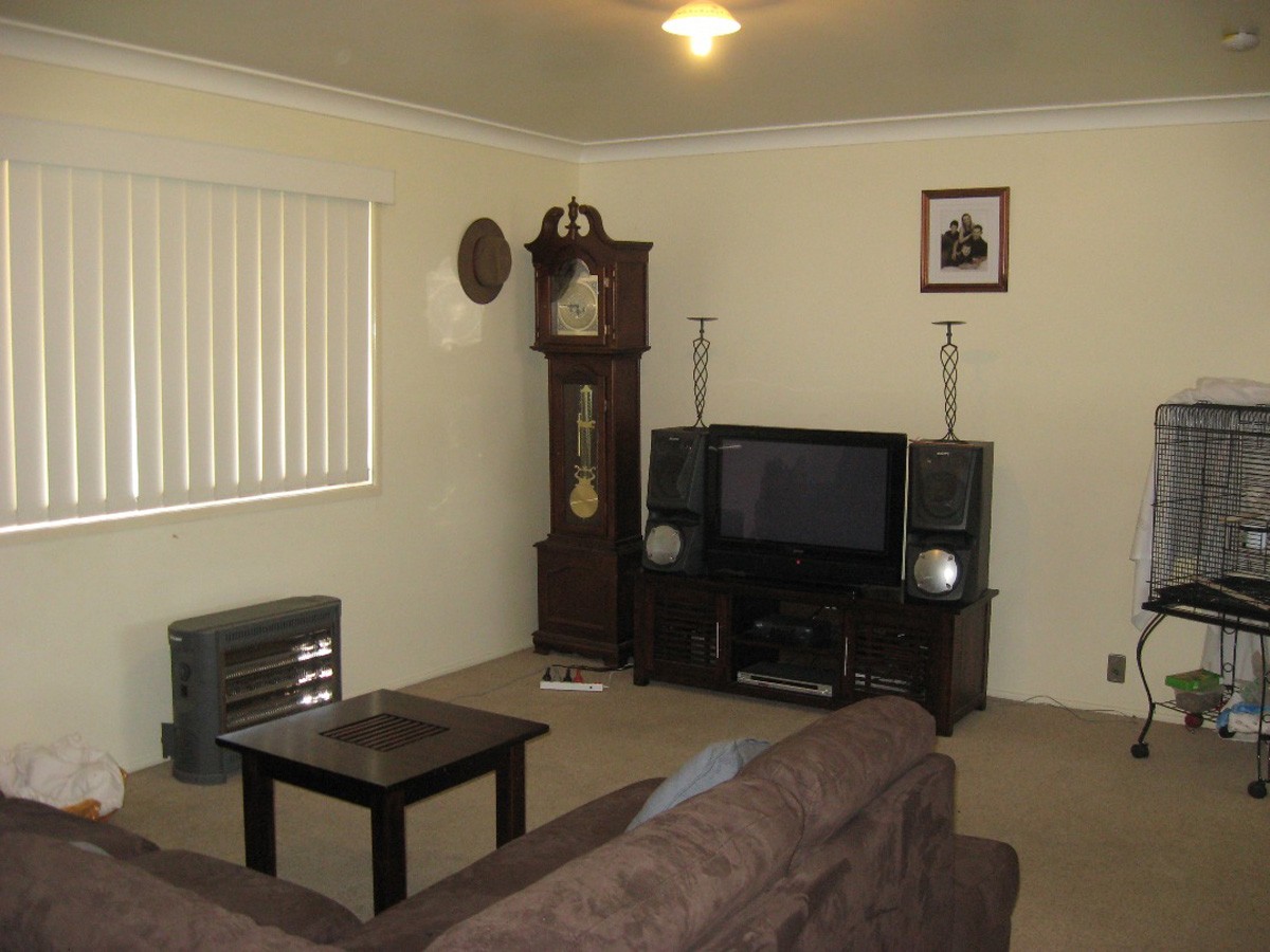 8 Cooper Avenue, OAKEY, QLD 4401