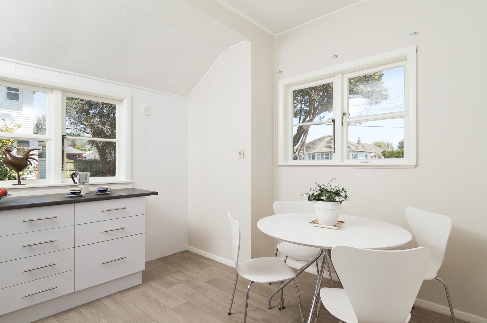 2 Gadsby Street, AVALON, Lower Hutt City