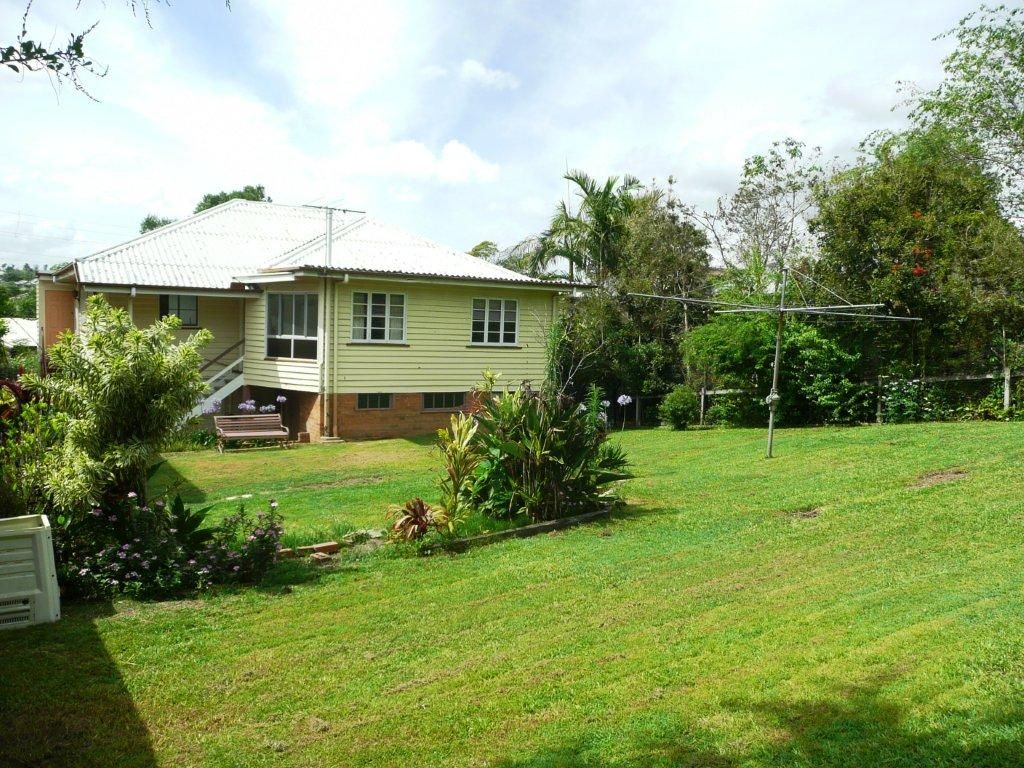 9 Foch Street, ASHGROVE, QLD 4060