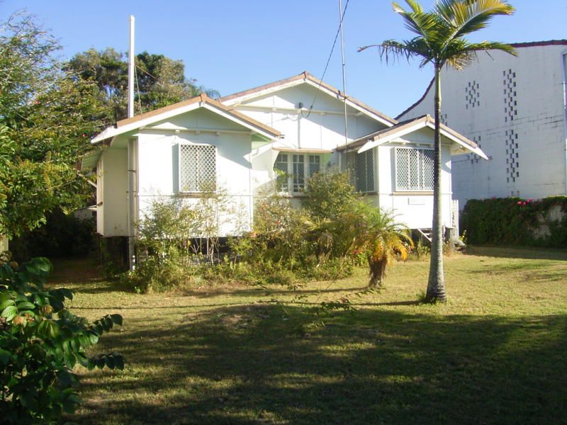73 Memorial Avenue, MAROOCHYDORE, QLD 4558