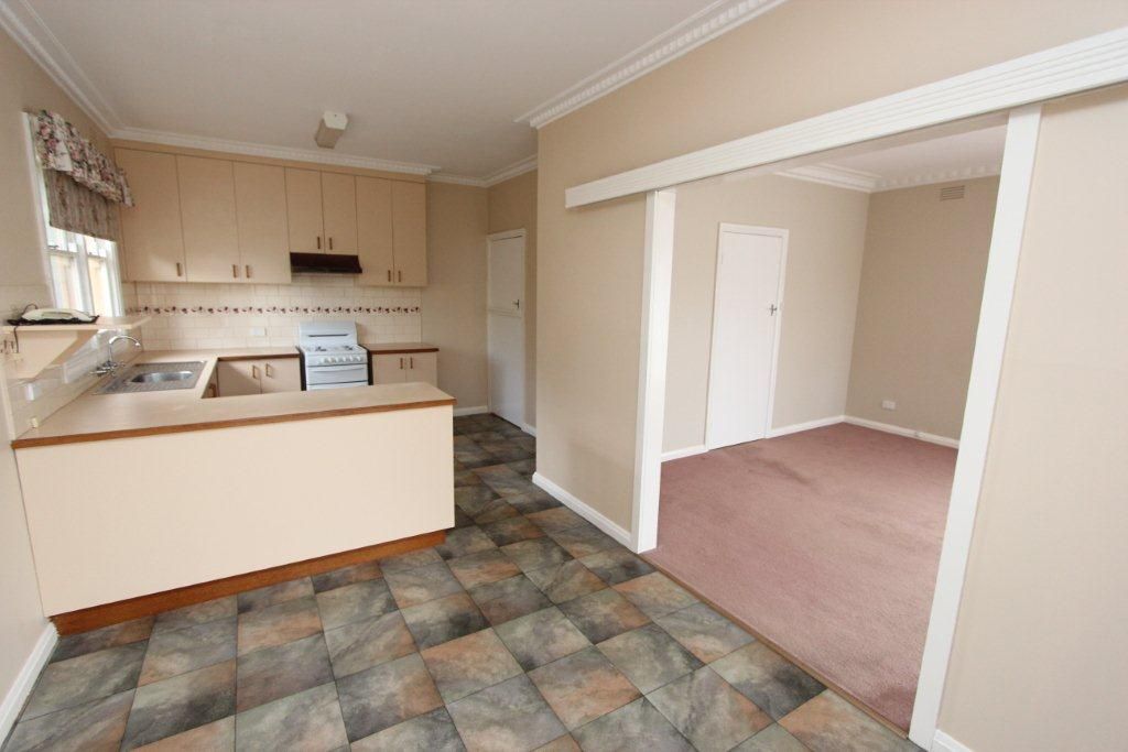 3 Torquay Road, BELMONT, VIC 3216