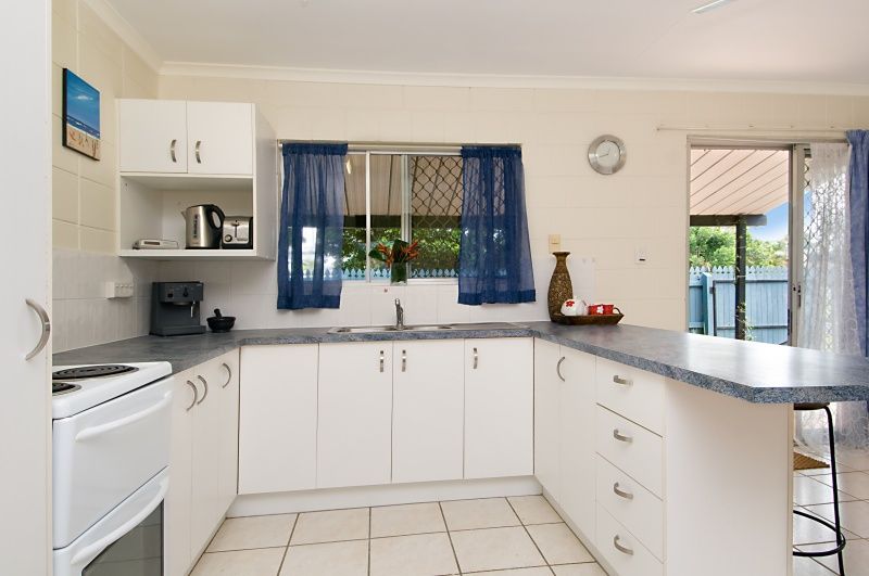 Unit 1&2/24 Birubi Street, Currimundi, QLD 4551