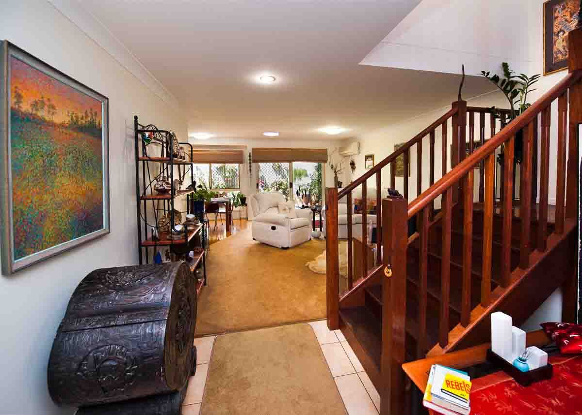 Unit 4/330 Hume Street, Centenary Heights, QLD 4350