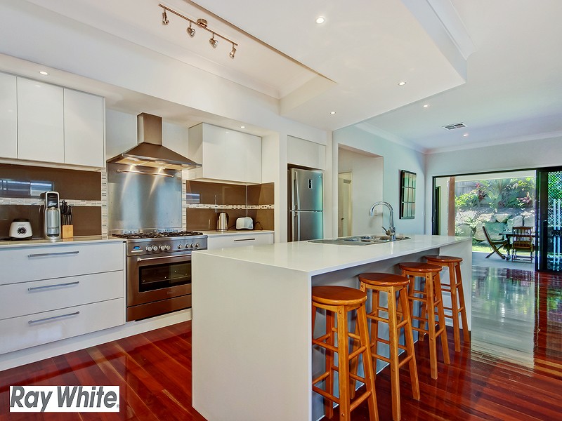 48 Mackintosh Drive, NORTH LAKES, QLD 4509