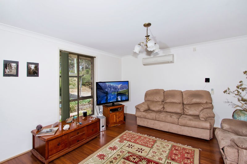 BOLTON POINT, NSW 2283