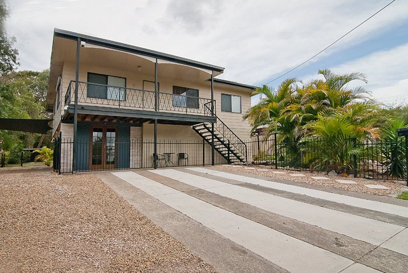 6 Satinwood Street, CRESTMEAD QLD 4132