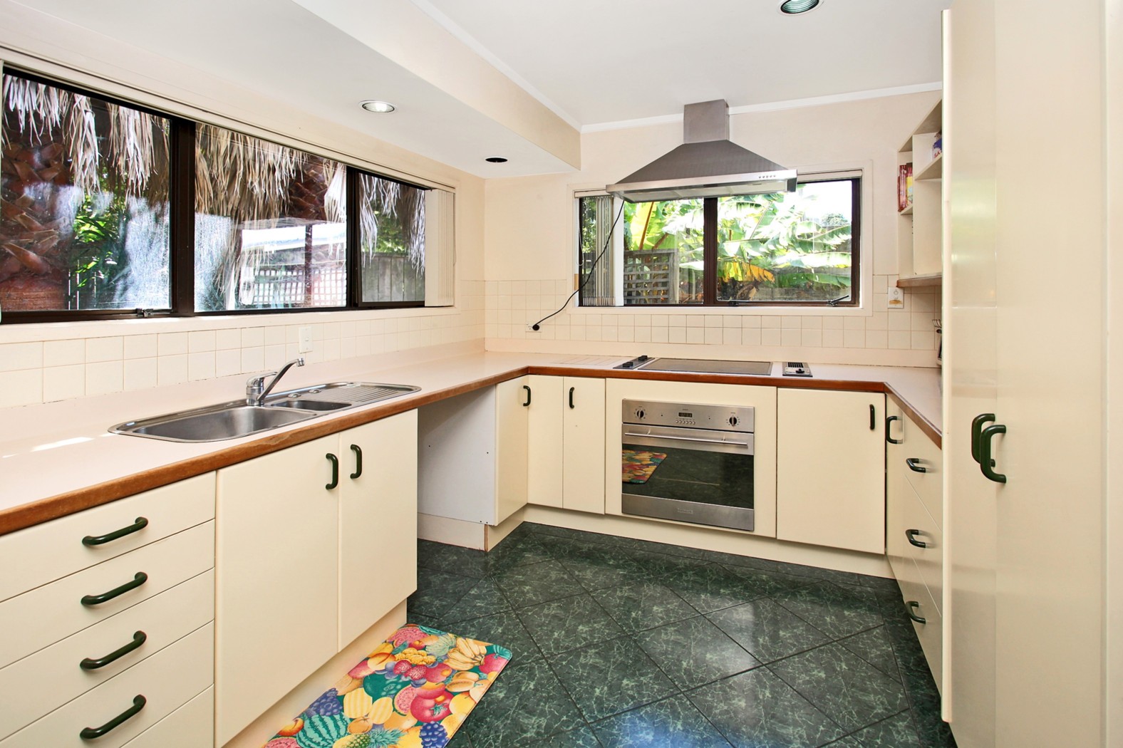 2/53 Karaka Street, TAKAPUNA, North Shore City