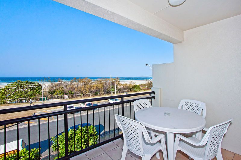 80 Pacific Parade, BILINGA QLD 4225