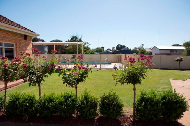 13 Hawker Street, YACKA, SA 5470