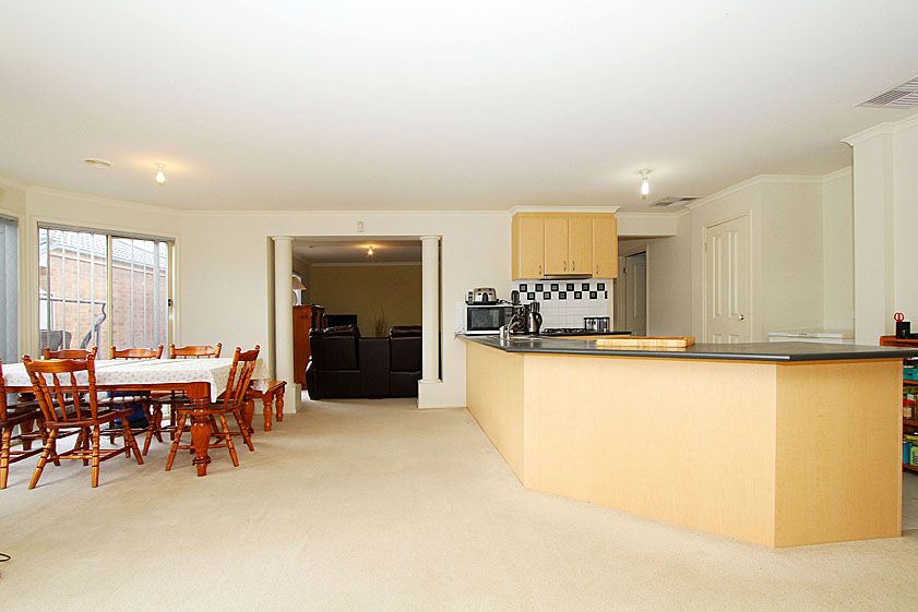 9 Waterdale Rise, CRAIGIEBURN, VIC 3064