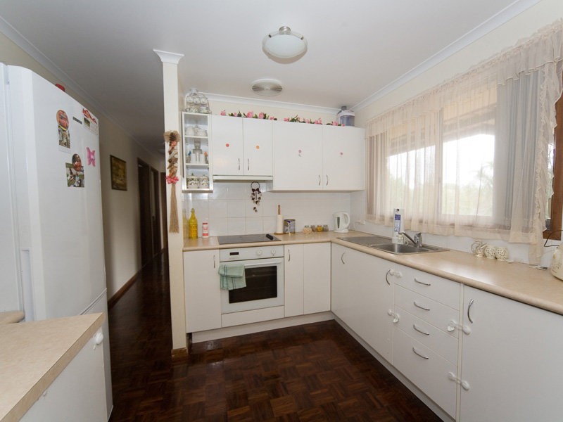 3 Burgundy Court, ESCHOL PARK, NSW 2558