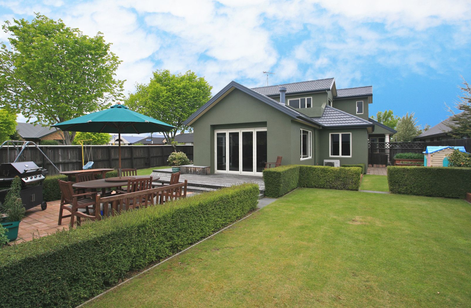 1 Wilmington Place, Fairway Park, Canterbury