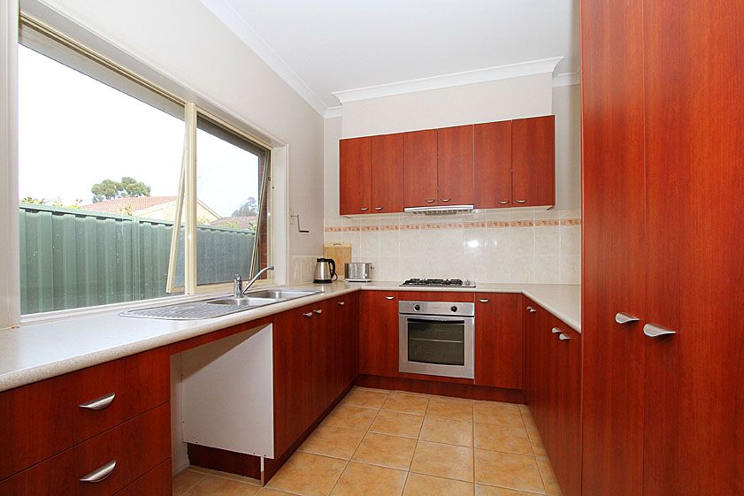 2/44 Spurr Street, CRAIGIEBURN, VIC 3064