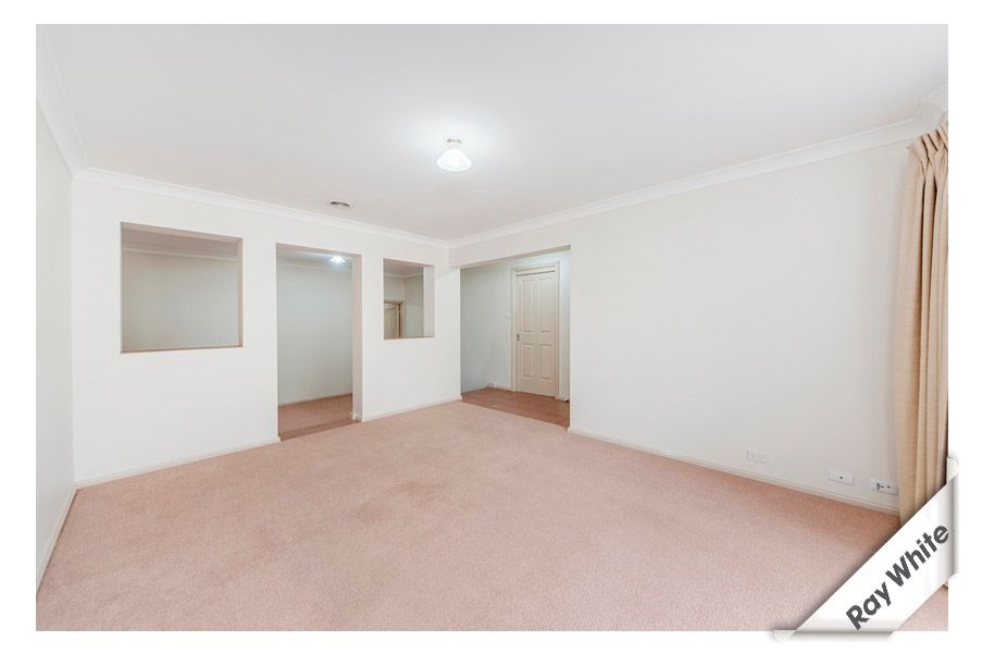 12 Lind Close, FRASER, ACT 2615