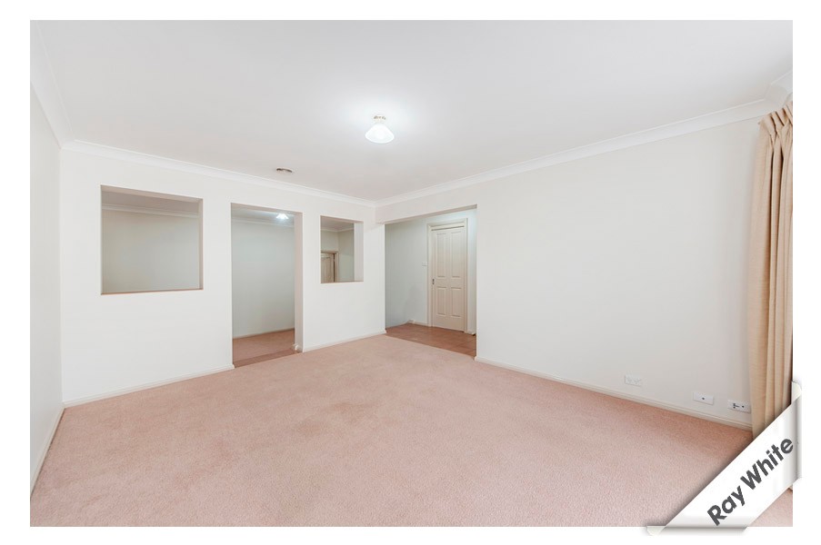12 Lind Close, FRASER, ACT 2615