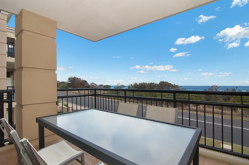 43/19-21 Pacific Parade, YAMBA, NSW 2464