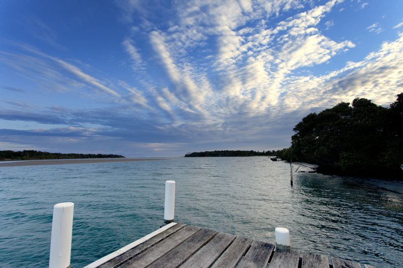 OXLEY ISLAND, NSW 2430