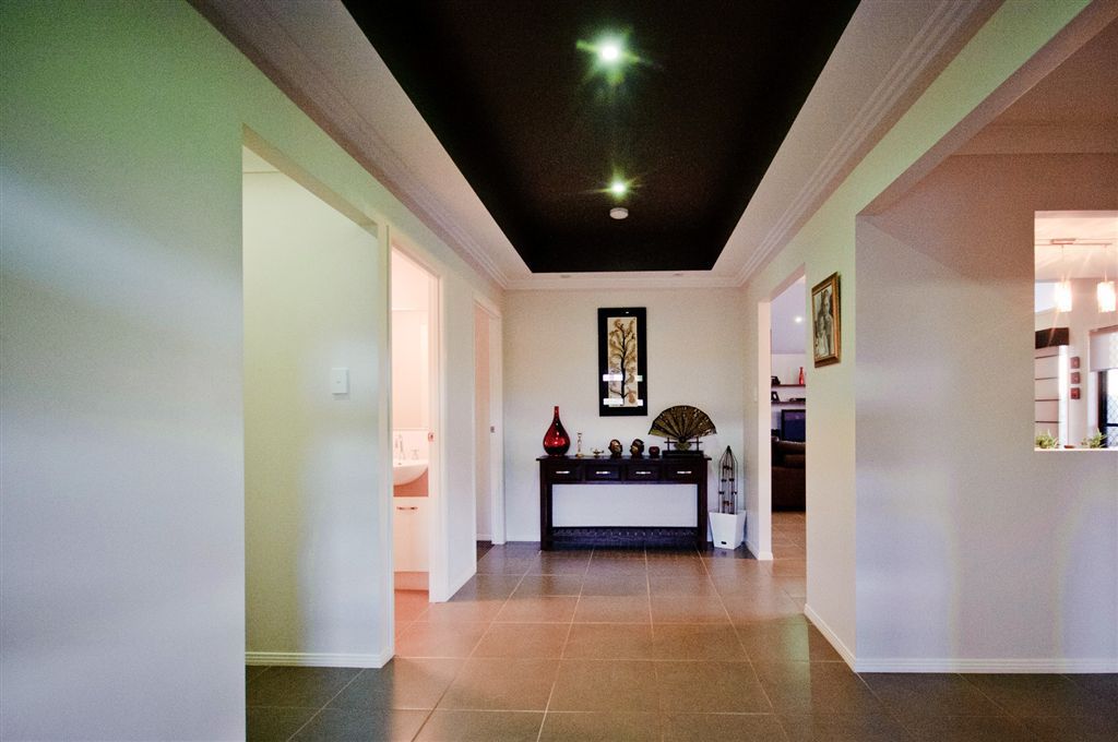 1 Koel Crescent, HIGHFIELDS, QLD 4352