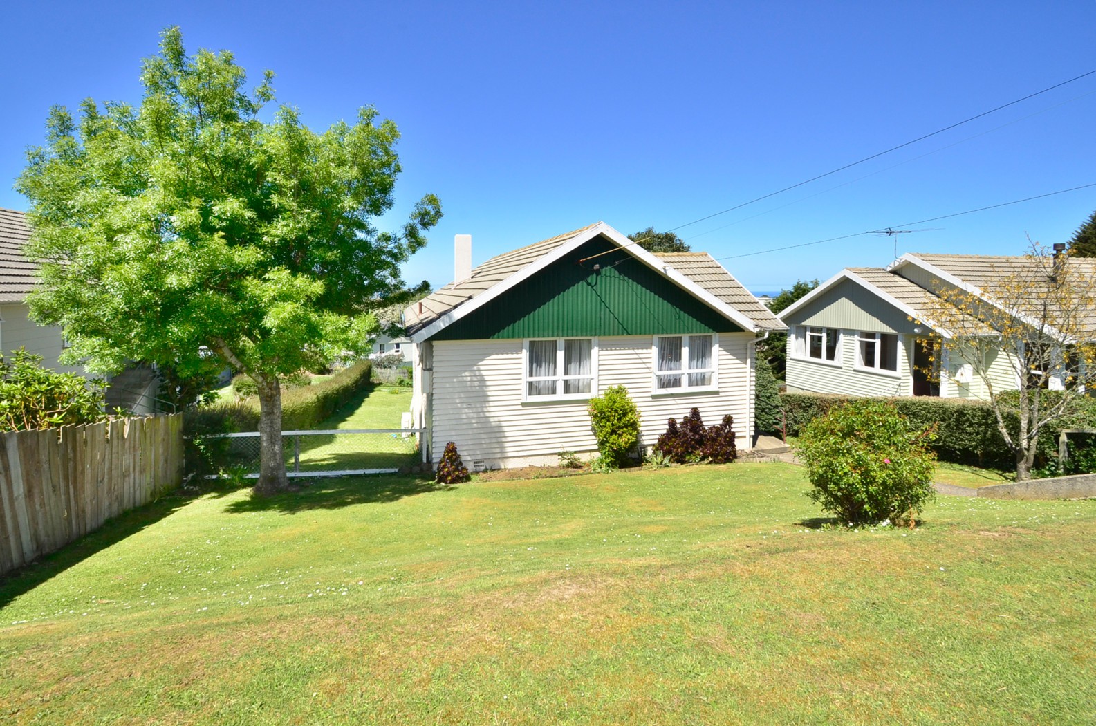 9 Hanlon Street, HALFWAY BUSH, Dunedin City