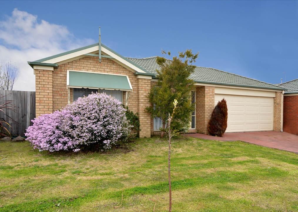 6 Slater Court, SUNBURY VIC 3429