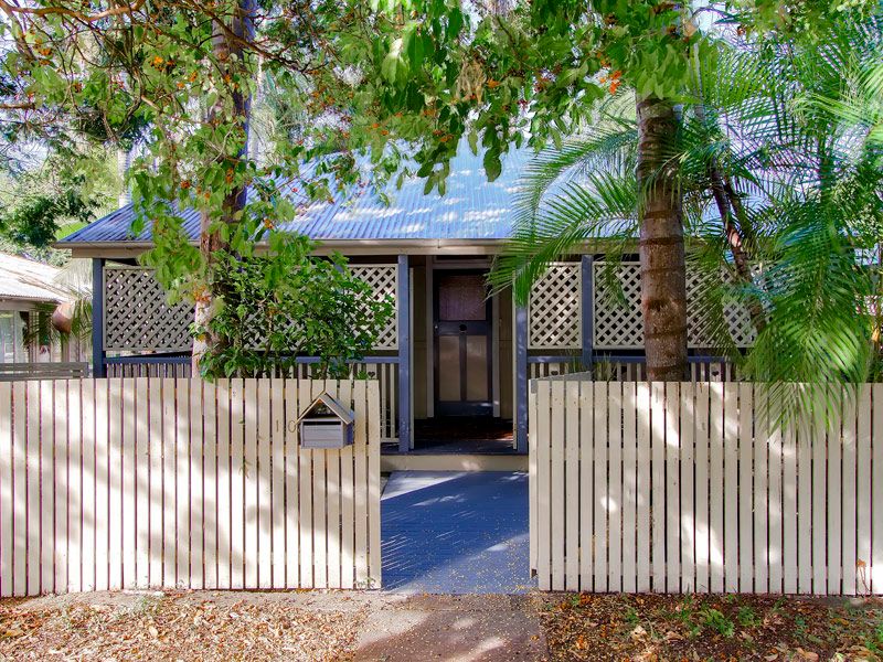 10 Lechmere Street, NEW FARM, QLD 4005