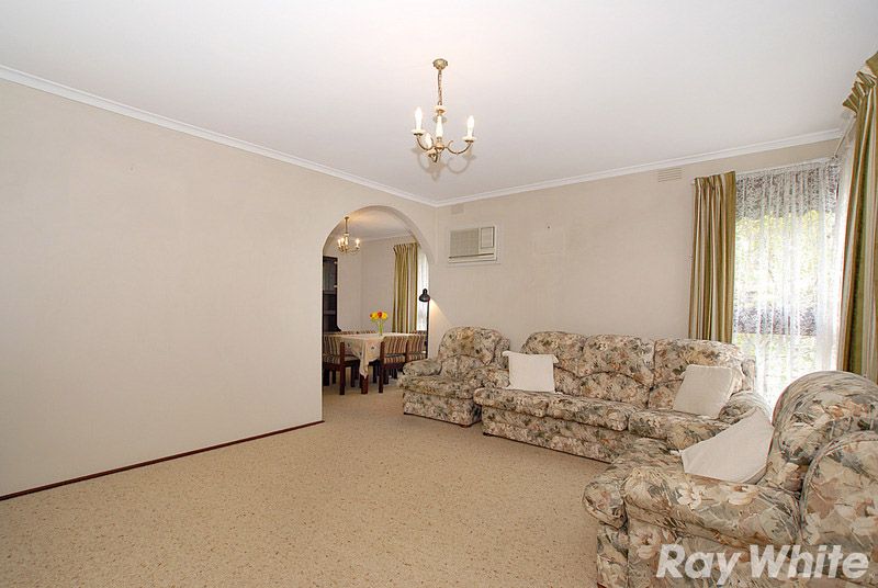 88 Loretto Avenue, FERNTREE GULLY, VIC 3156