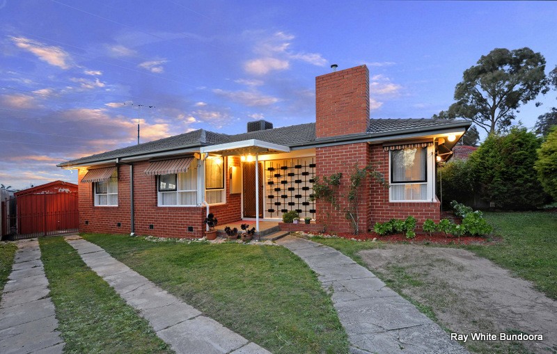 24 Flannery Avenue, BUNDOORA, VIC 3083