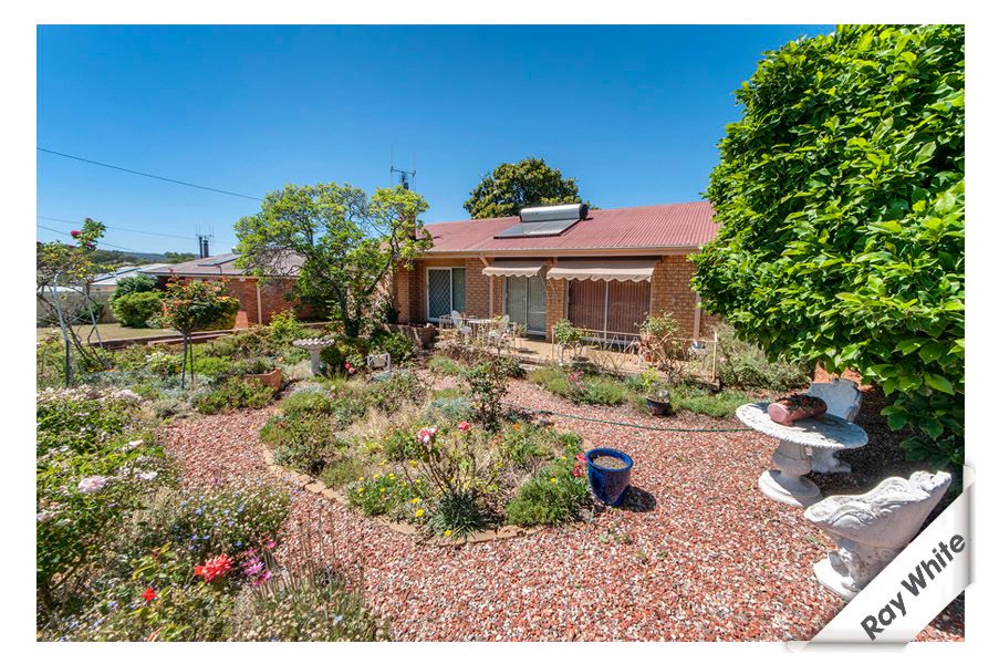 2 Margaret Street, KARABAR, NSW 2620