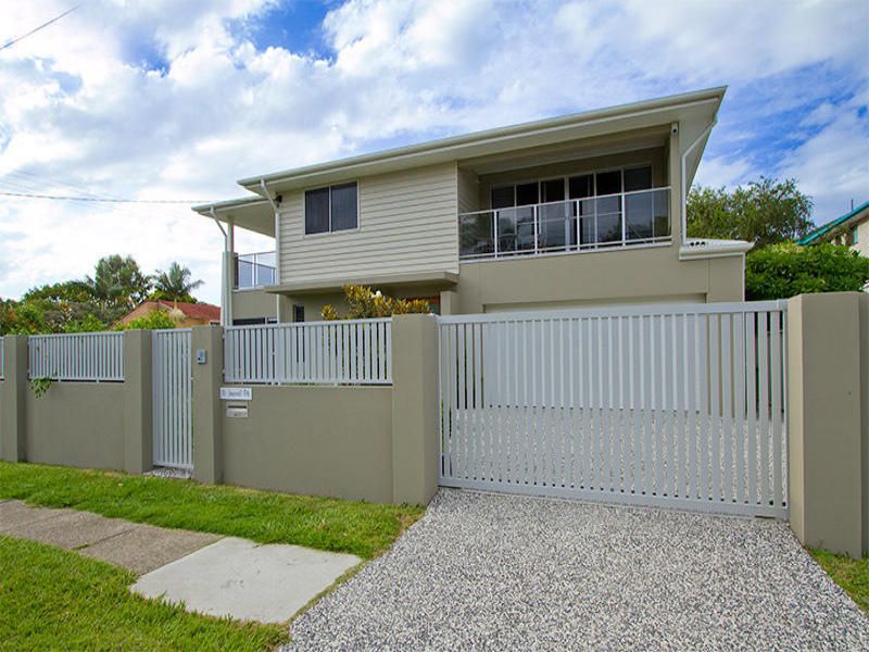 31 Imperial Parade, LABRADOR QLD 4215