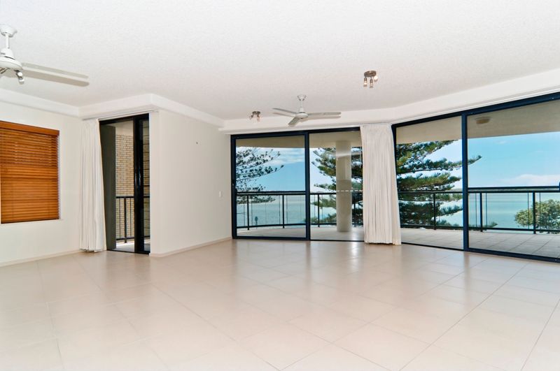 Unit 2 'Cabarita' 82 The Esplanade, GOLDEN BEACH, QLD 4551