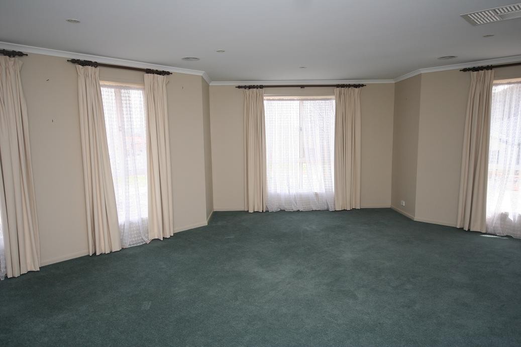 1 Adina Court, JERRABOMBERRA, NSW 2619