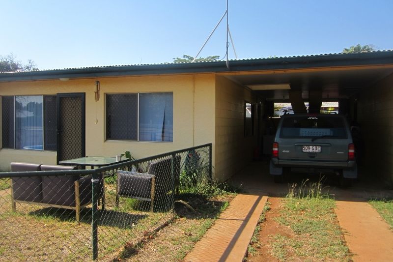 122 Miles Street, MOUNT ISA QLD 4825